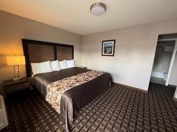 Beverly Lodge image 24