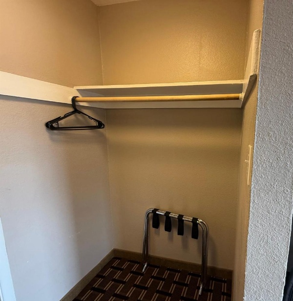 Beverly Lodge image 30